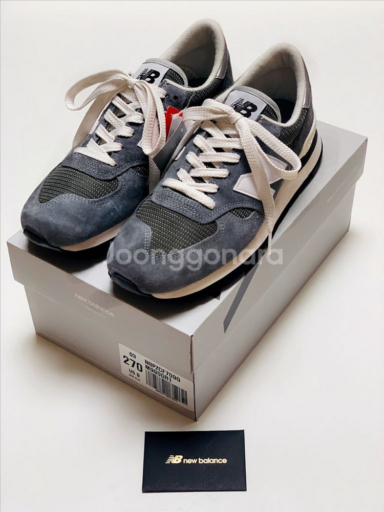 뉴발란스 코리아 M990GR1 270--1