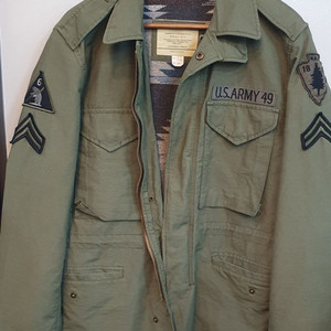 US ARMY 49 야상 카키색 점퍼입니다. 독특한 와