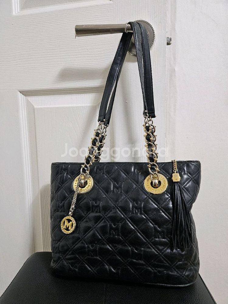 메트로시티 블랙 검정 가방 퀼팅 숄더백 팝니다--0