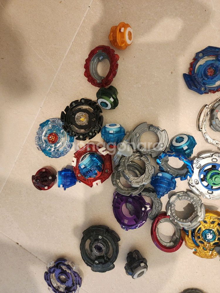 베이블레이드 팽이 일괄 약 20개 이상 구성품모두드림--5