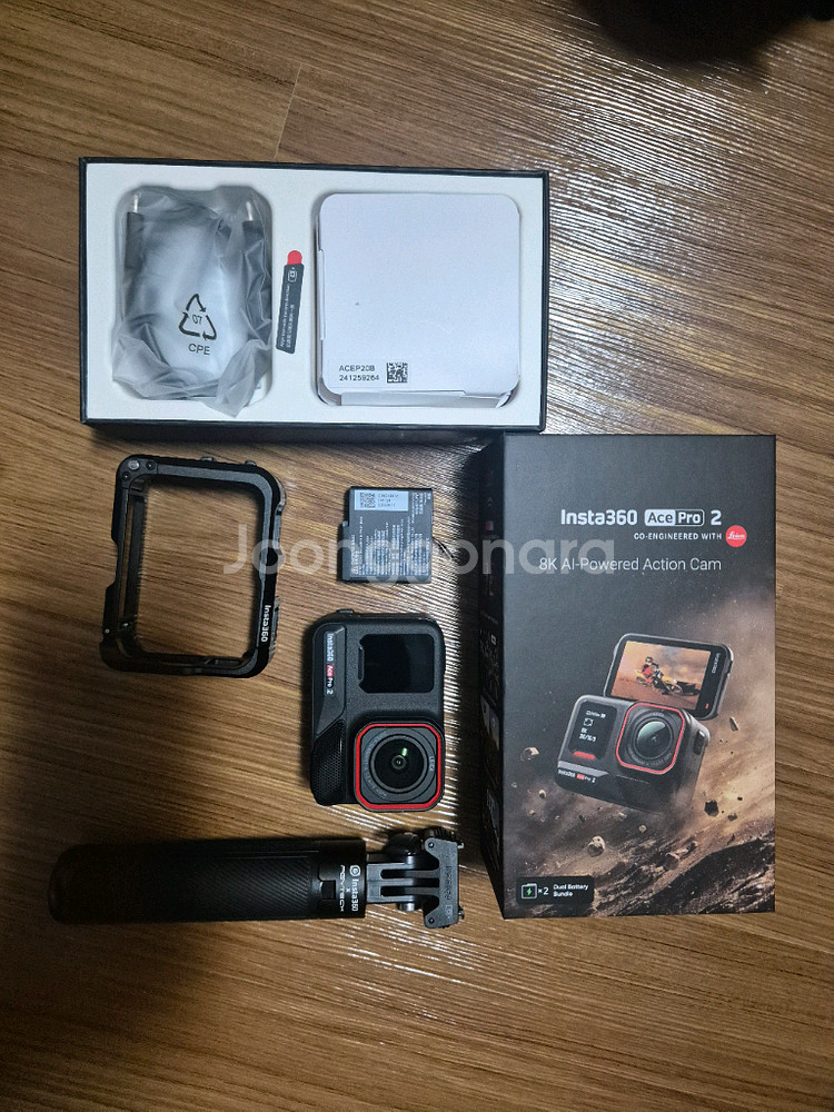 인스타360 에이스프로2 팝니다--1