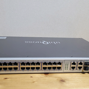 유비쿼스 E3010-24PS L2 PoE 스위치허브