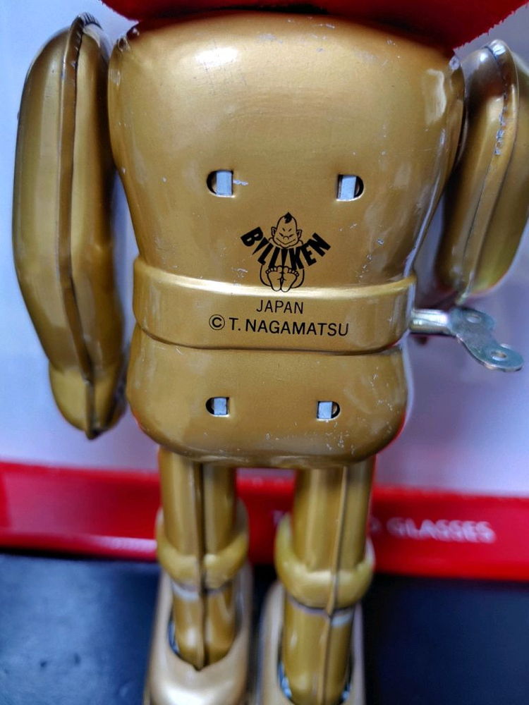 주석 태엽 황금박쥐--3