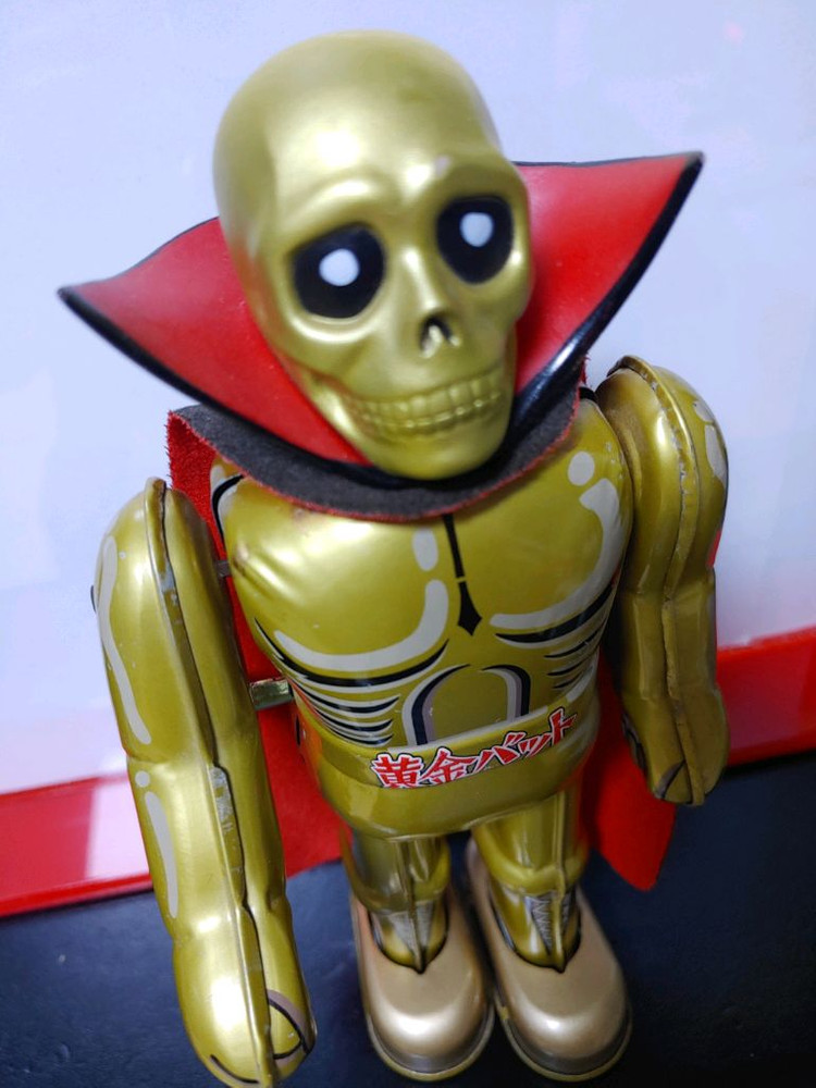 주석 태엽 황금박쥐--1