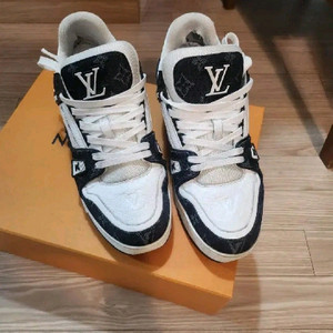 루이비통 트레이너스니커즈 (280)