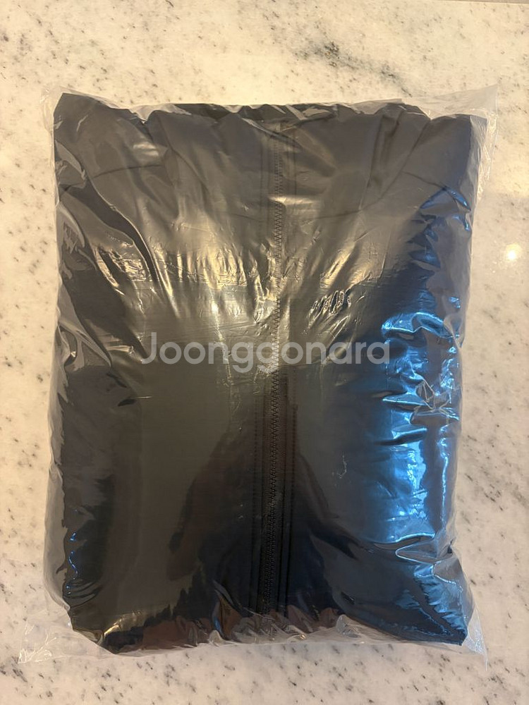 아크테릭스/25fw 아톰 SV 논후드 블랙사파이어/XL--3
