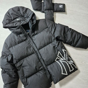 MLB키즈 구스다운점퍼 155사이즈 상태좋음