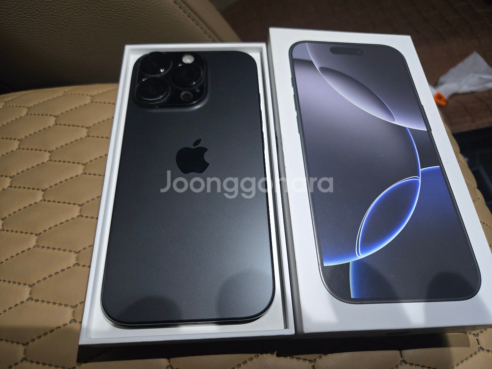 새상품급)아이폰 16프로 블랙 256GB 판매(1달사용--0
