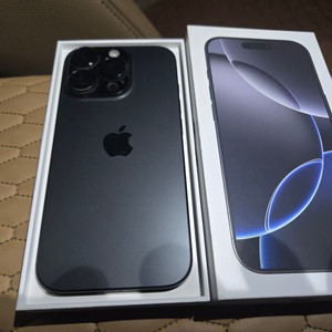 새상품급)아이폰 16프로 블랙 256GB 판매(1달사용
