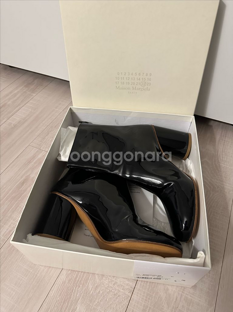 (새상품) 19ss 메종마르지엘라 애나멜 앵클 타비부츠--1
