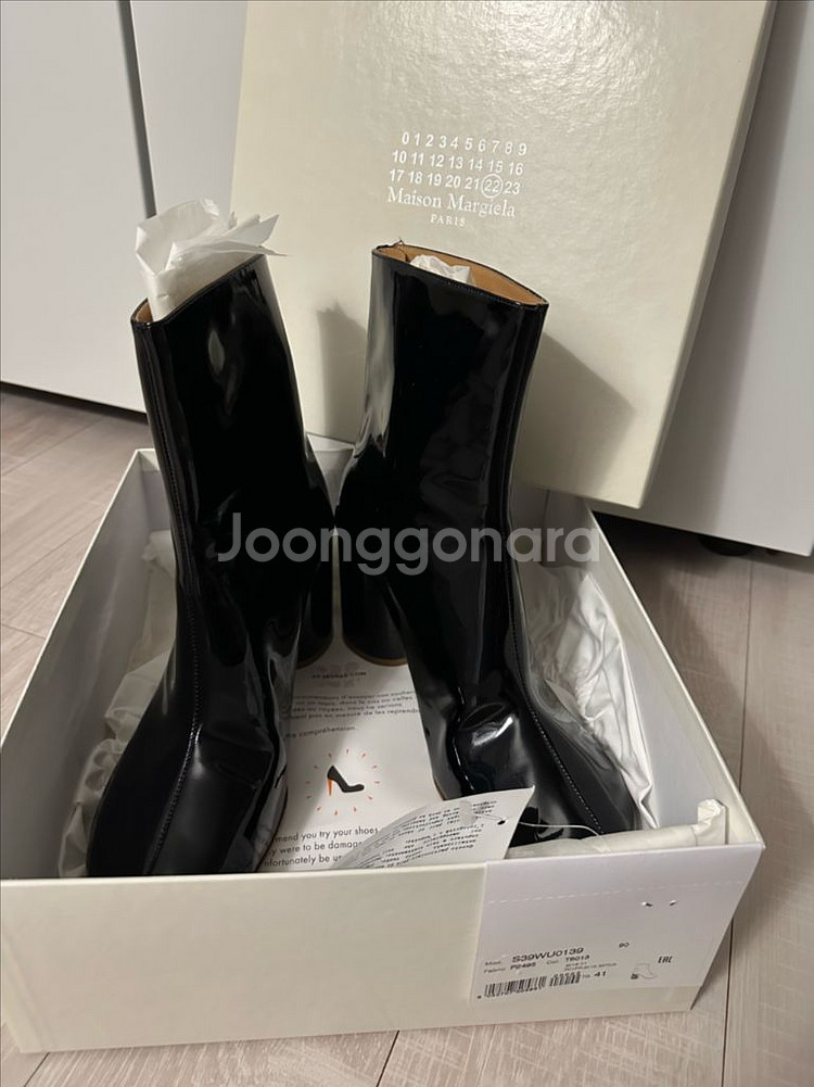 (새상품) 19ss 메종마르지엘라 애나멜 앵클 타비부츠--2