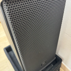 JBL eon one PRO