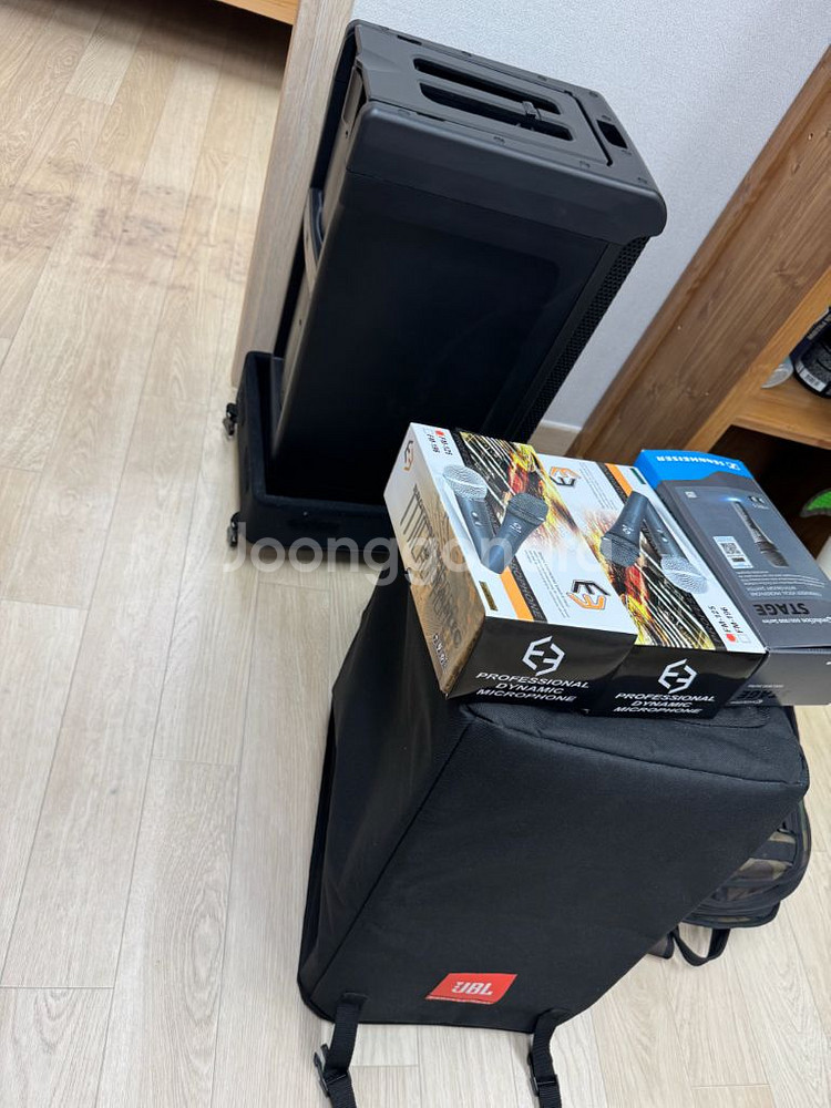 JBL eon one PRO--4