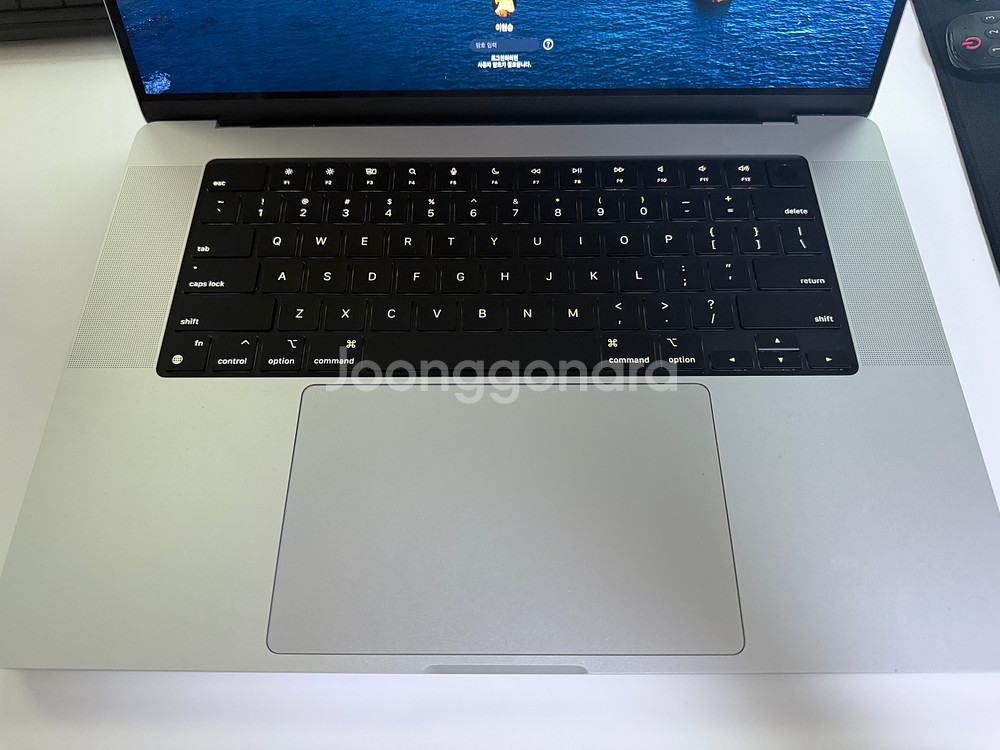 맥북프로 M4 16인치 실버 1tb/48gb/에케플o--1