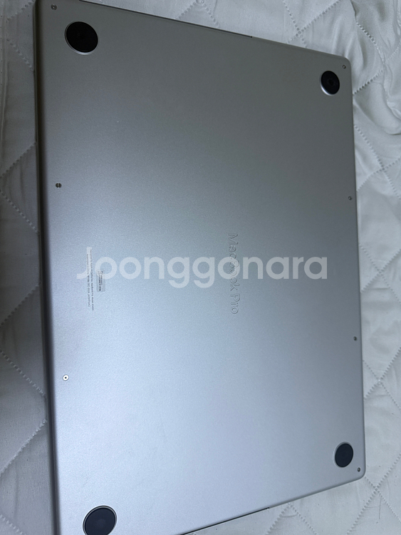 맥북프로 M4 16인치 실버 1tb/48gb/에케플o--3