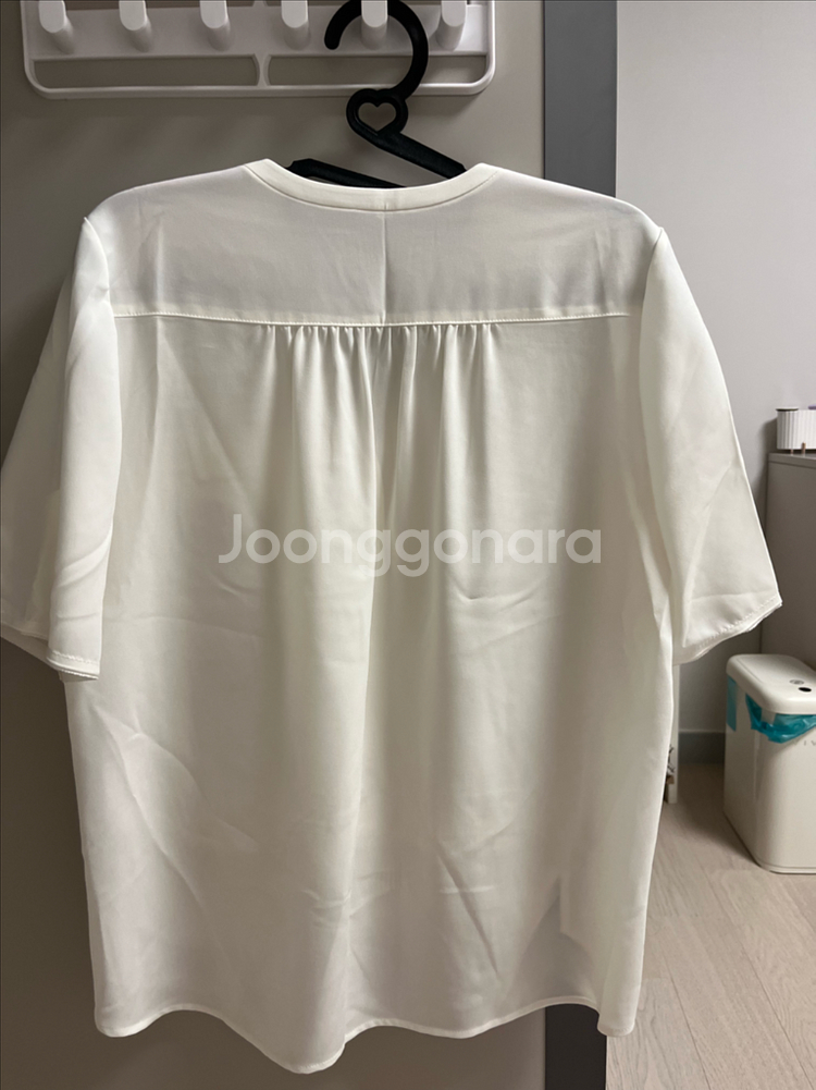구호 반팔 블라우스(0)--1