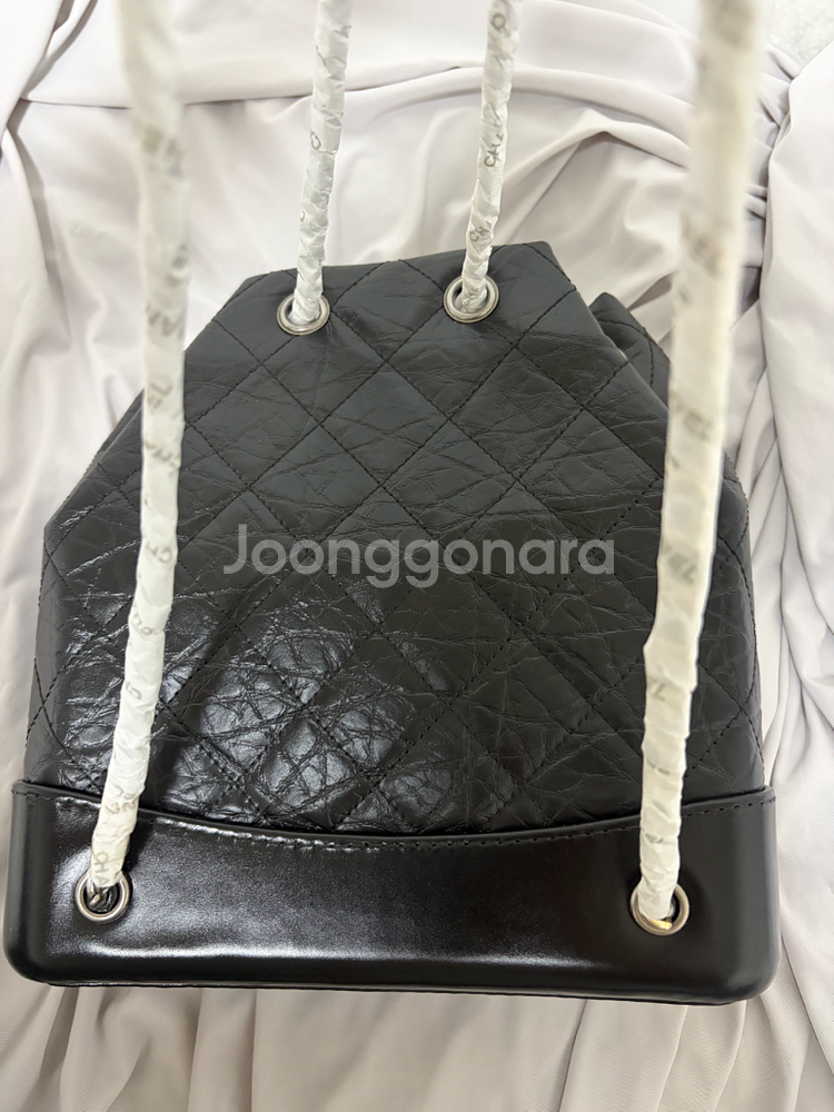 가브리엘 백팩 완전 새상품 판매합니다--1