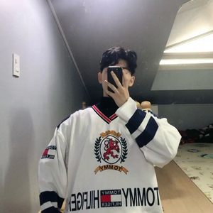 대장급 타미힐피거 빅로고 레이어드 맨투맨 티셔츠