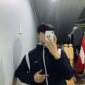 휠라 빅로고 배색 바람막이 져지