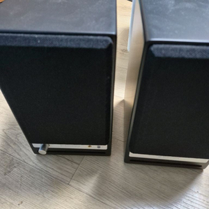 오디오엔진 hd4 서브우퍼s8 판매합니다