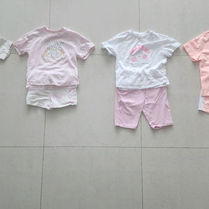 로엠걸즈 120사이즈 여아 여름 상하4셋트팔아요 이미지