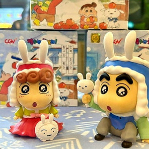 새상품// cgv 짱구 짱아 흰둥이 한복 피규어