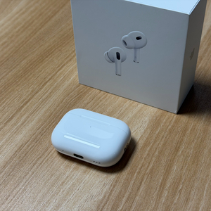 에어팟 프로 2세대 USB-C (4개월, 10회 사용)