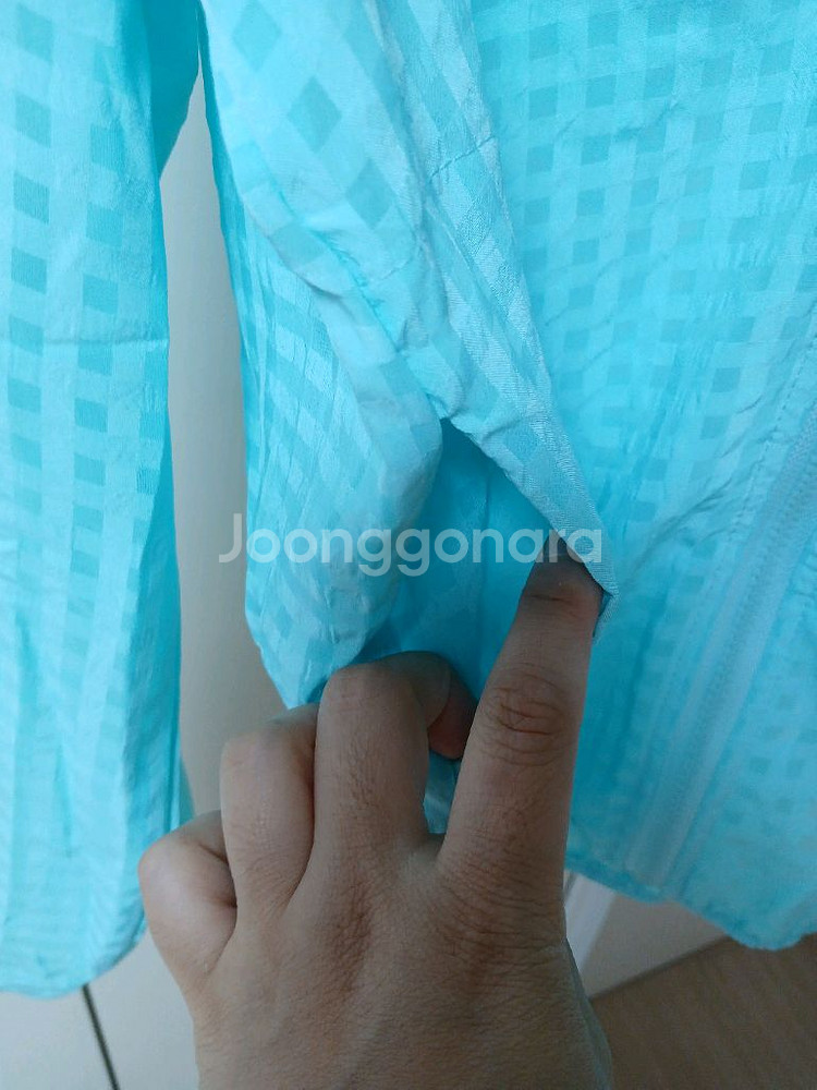 하늘색 체크 후드집업--3