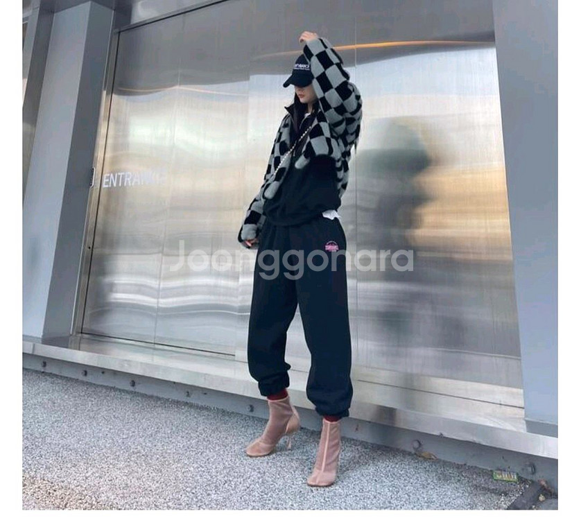 넘버프로젝트 헤드투토 마르지엘라 37--0