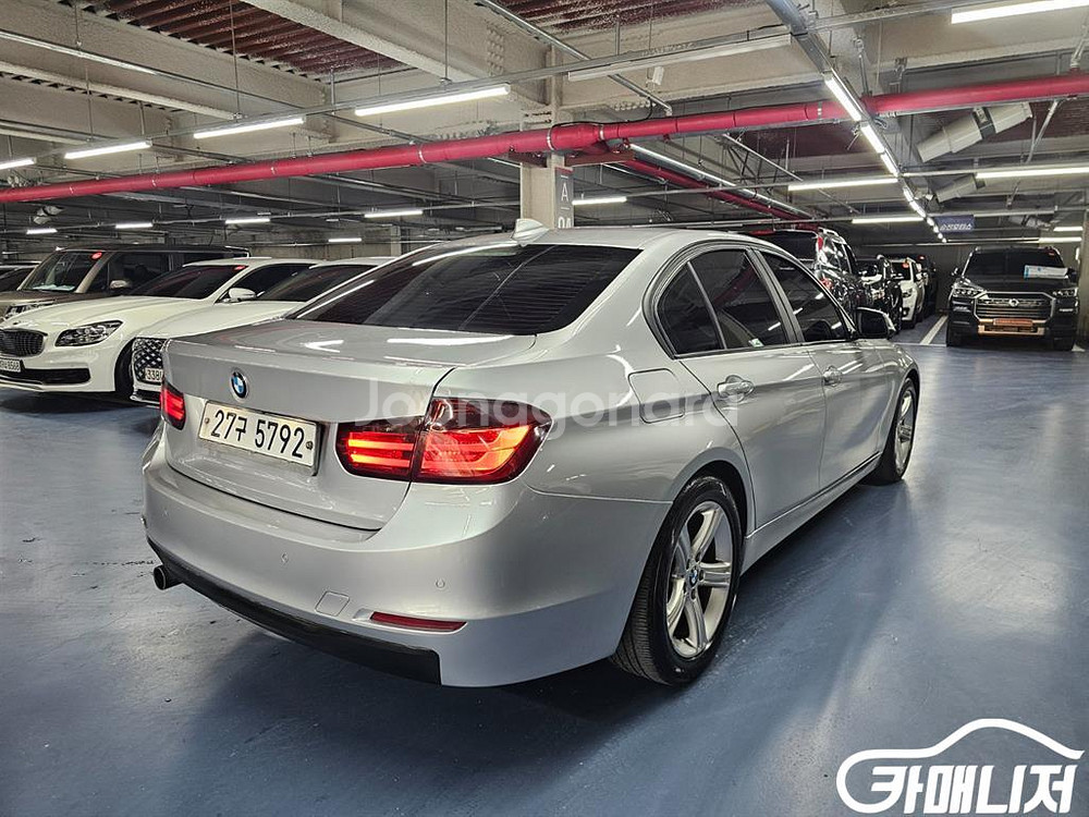 [BMW]3시리즈 (F30) 320i #앱특가--3