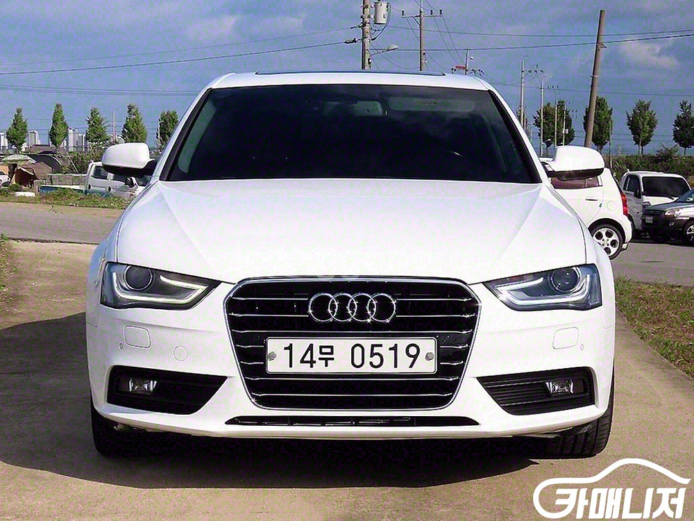 [아우디]뉴 A4 30 TDI 다이나믹 (5인승) #앱--0