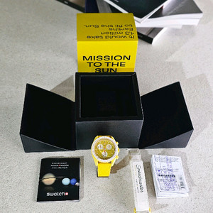 OMEGA & SWATCH