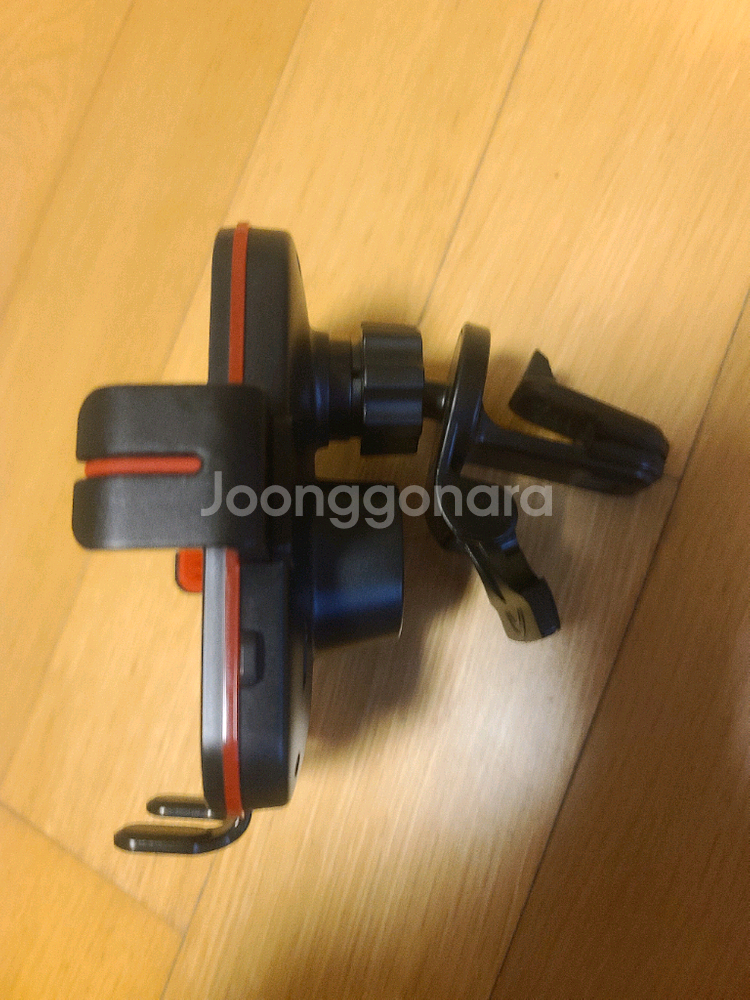 아이나비 차량용 무선충전 거치대 ISH-F100--1
