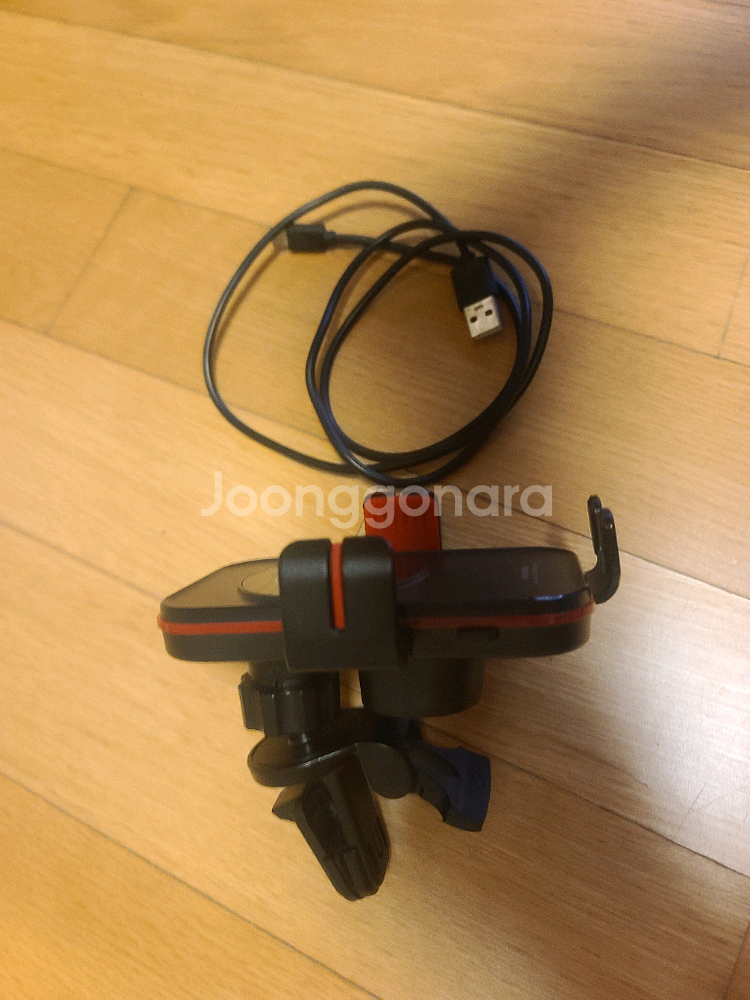 아이나비 차량용 무선충전 거치대 ISH-F100--3