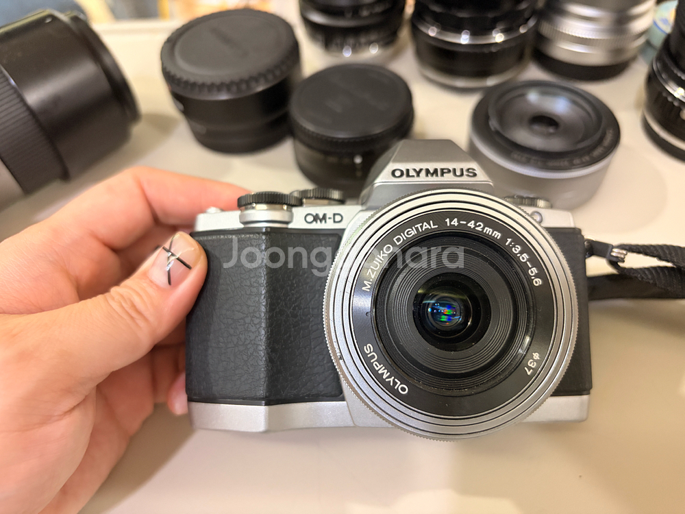 olympus OM-D E-M10--3