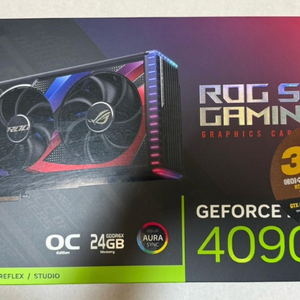 Asus RTX 4090 strix 판매합니다.