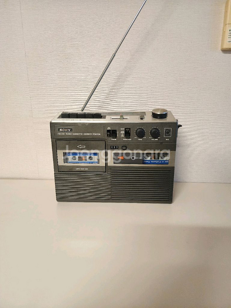 희귀한 빈티지 소니 카세트 플레이어 CF-1750--1