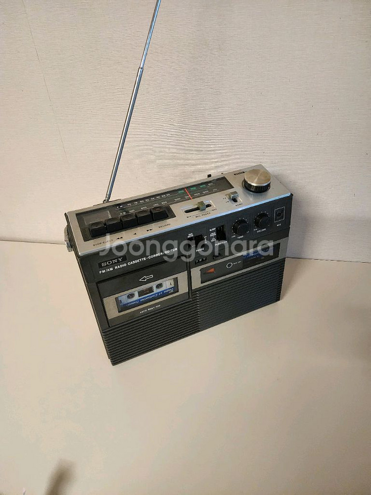 희귀한 빈티지 소니 카세트 플레이어 CF-1750--5