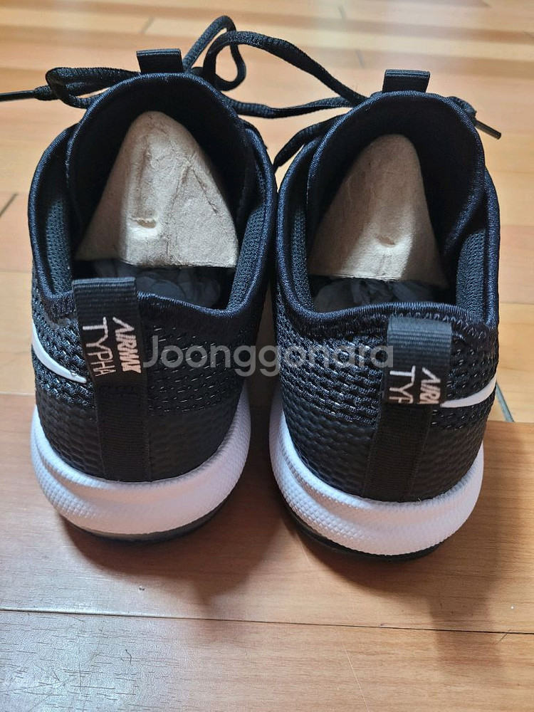 나이키 AIR MAX TYPHA 2 런닝화(275mm)--2