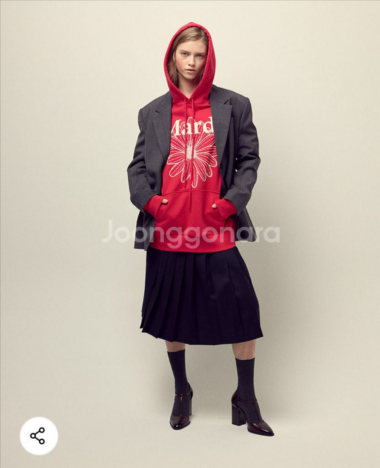 마르디 메크르디 데이지 후드티(새제품)--7