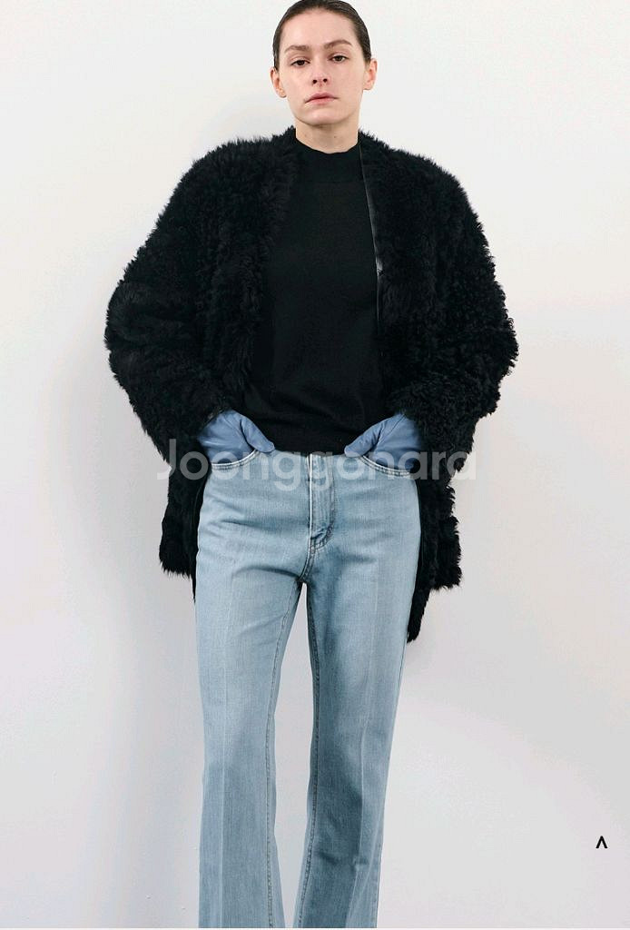 램스킨 퍼 하프 코트 Black--8