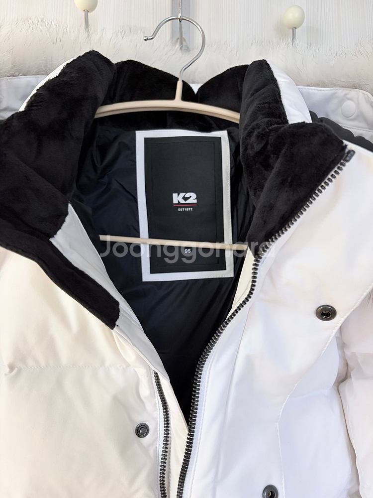 K2 도로시패딩 화이트 판매합니다:-)--1
