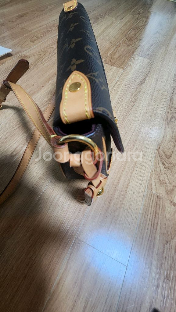 루이비통 크로스백 m41481--5