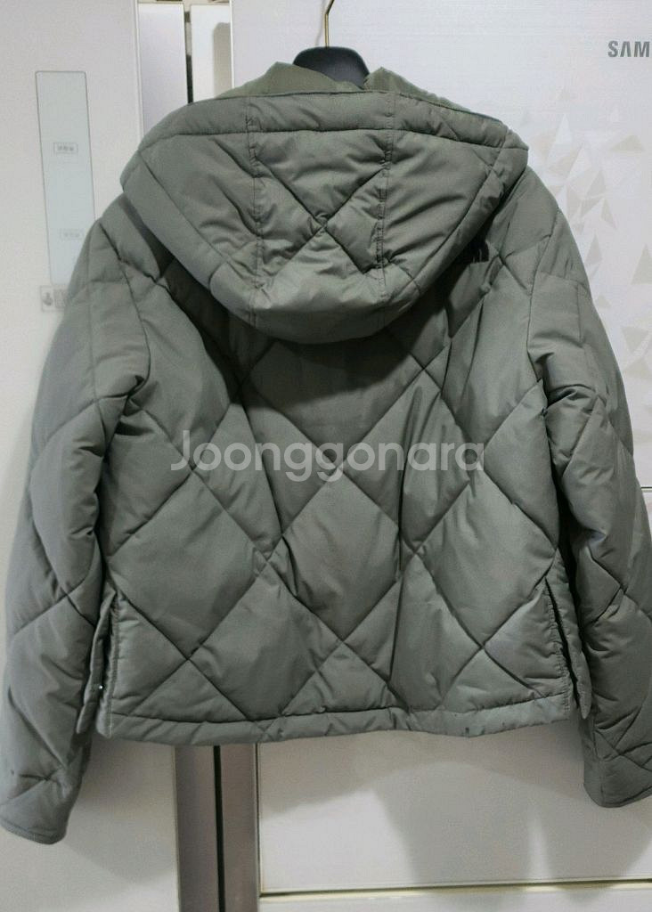 노스페이스 경량패딩--6