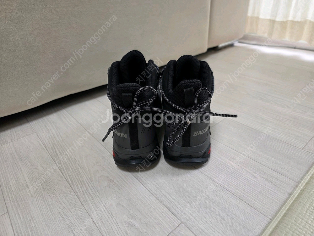 살로몬X울트라4 미드와이드 GTX 팝니다--2