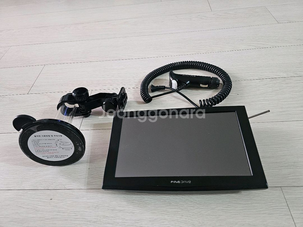 파인드라이브 Q30 아틀란3D 네비게이션--0