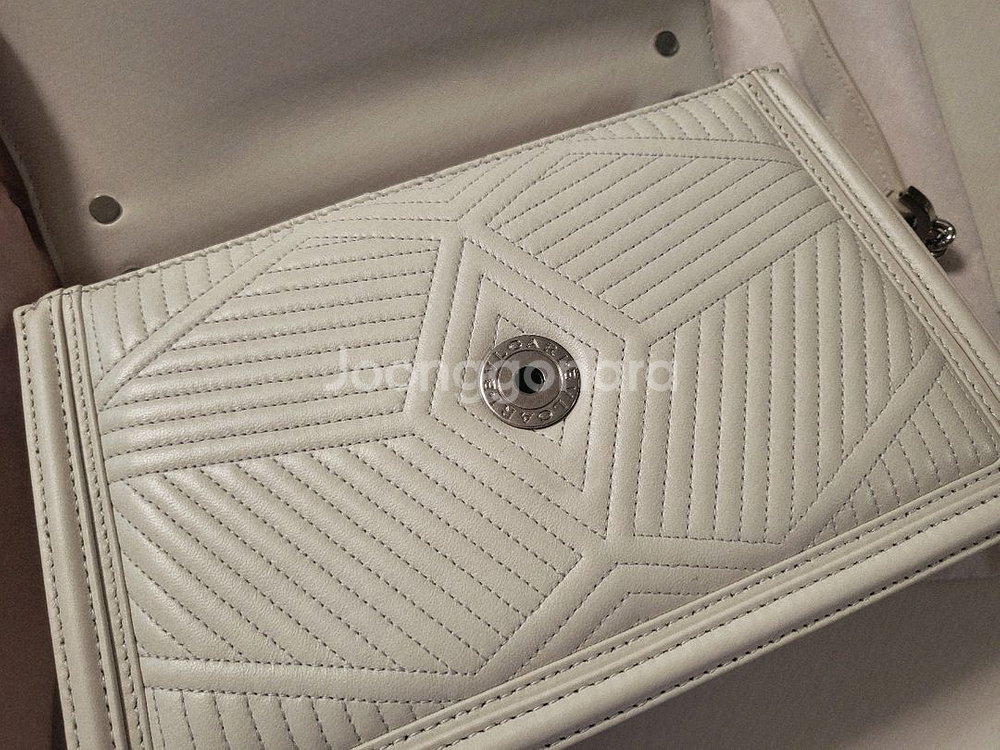 불가리 숄더백--3