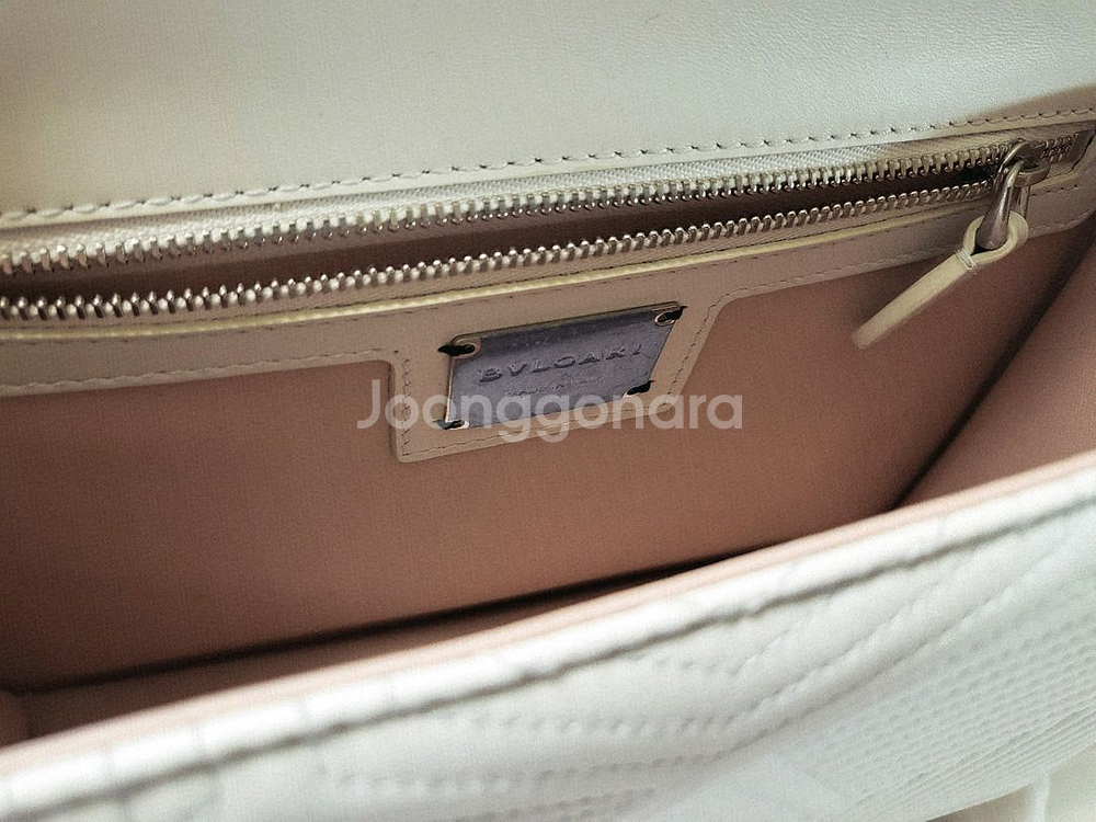 불가리 숄더백--7