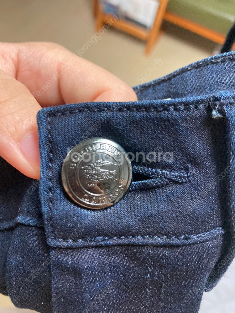 버버리 여성 청바지--2