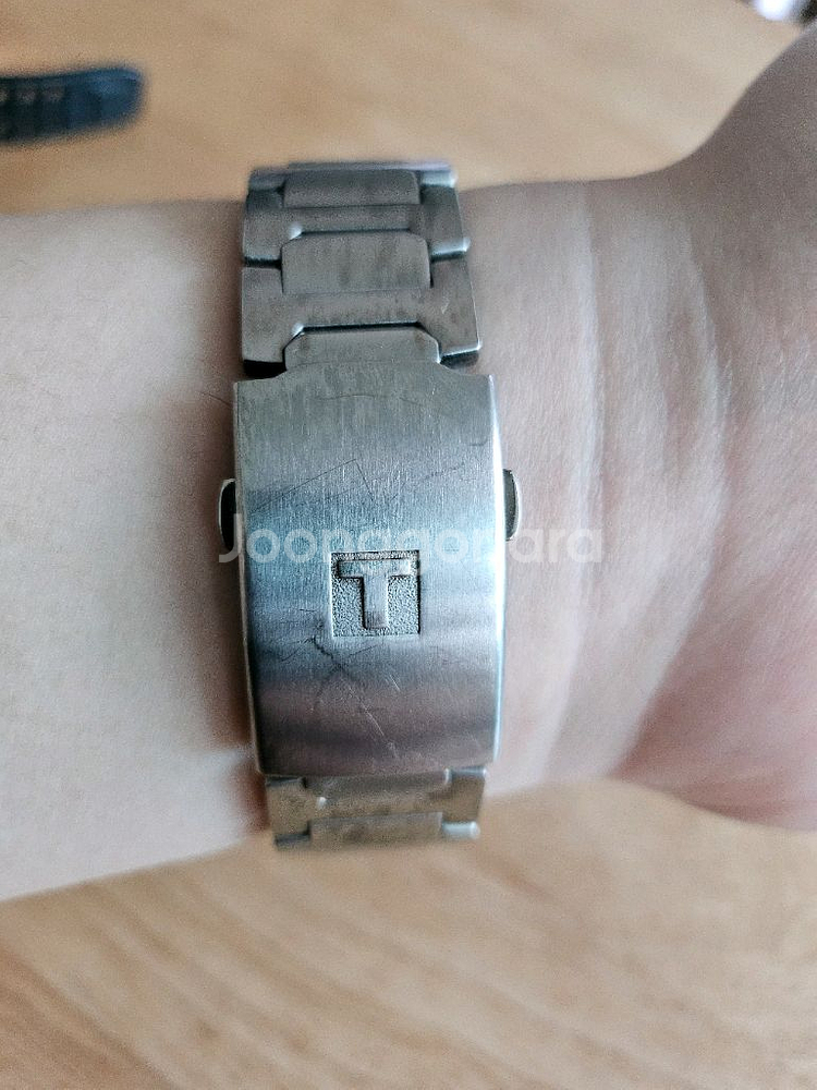 티쏘 티터치 T-touch solar 시계(남성시계)--2